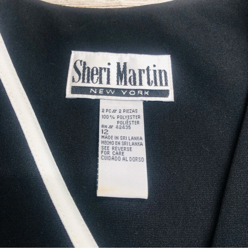 Sheri Martin New York Black White Sleeveless Top - Picture 13 of 16